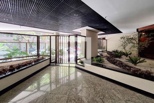Área comum de apartamento à venda com 3 quartos, 166m² em Icaraí, Niterói