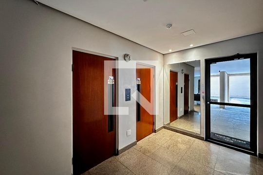 Hall Social Bloco de apartamento à venda com 1 quarto, 60m² em Vila Olímpia, São Paulo