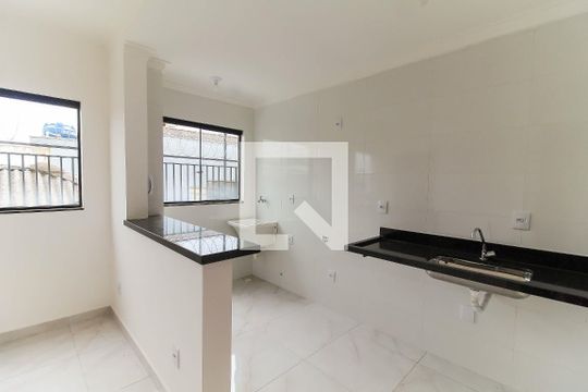 Sala/Cozinha de apartamento para alugar com 1 quarto, 32m² em Vila Invernada, São Paulo
