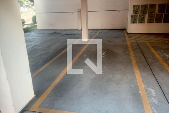 Garagem de apartamento à venda com 3 quartos, 85m² em Buritis, Belo Horizonte