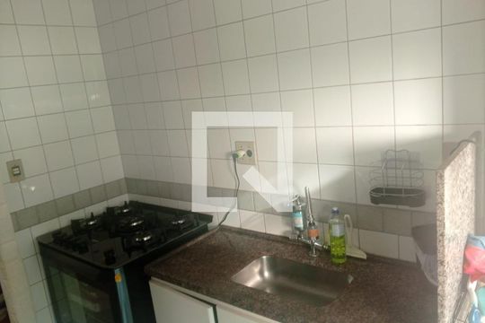 Cozinha de apartamento à venda com 3 quartos, 85m² em Buritis, Belo Horizonte