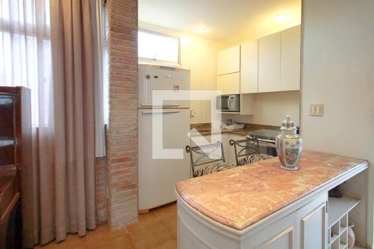 Sala de Estar de apartamento à venda com 5 quartos, 278m² em Serra, Belo Horizonte