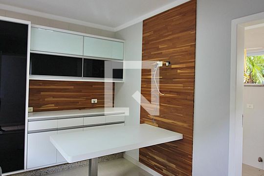 Cozinha e Copa de casa à venda com 4 quartos, 260m² em Jardim Nova Petropolis, São Bernardo do Campo