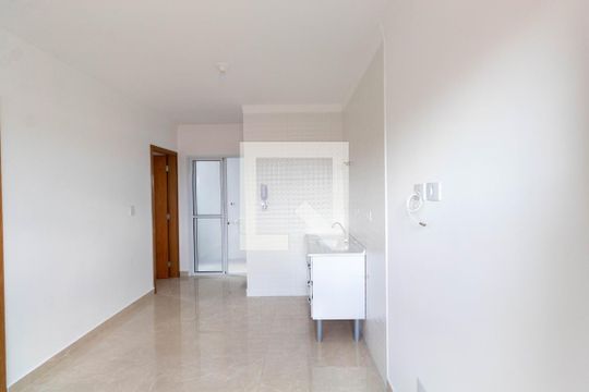 Cozinha de apartamento para alugar com 2 quartos, 55m² em Parque Boturussu, São Paulo