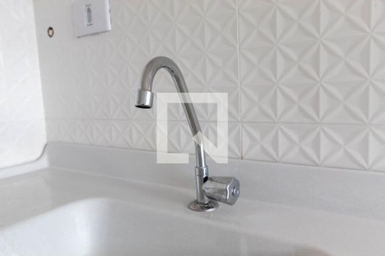 Cozinha - Torneira de apartamento para alugar com 2 quartos, 55m² em Parque Boturussu, São Paulo
