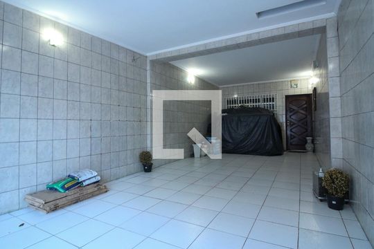 Garagem de casa para alugar com 2 quartos, 150m² em Parque da Vila Prudente, São Paulo