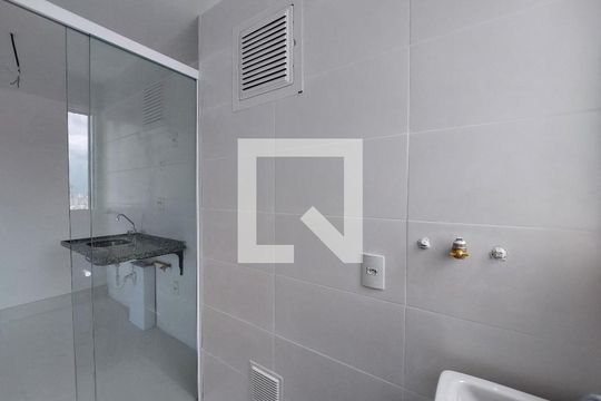 Área de Serviço de apartamento para alugar com 3 quartos, 58m² em Campininha, São Paulo