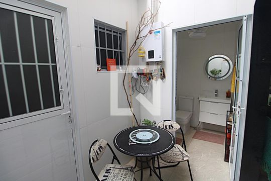 Área comum de casa à venda com 3 quartos, 84m² em Lins de Vasconcelos, Rio de Janeiro