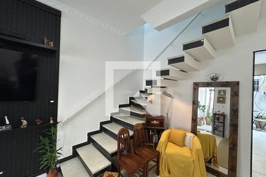 Sala de casa à venda com 3 quartos, 84m² em Lins de Vasconcelos, Rio de Janeiro