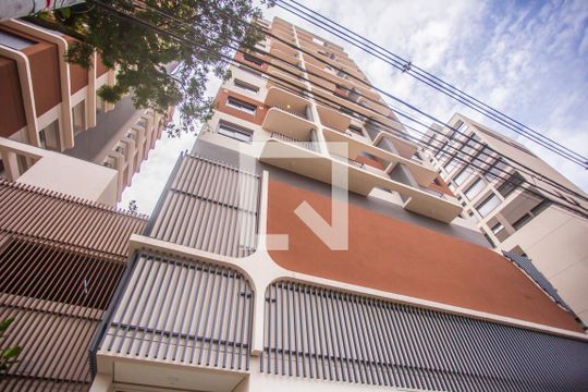 Fachada de apartamento à venda com 1 quarto, 28m² em Mirandópolis, São Paulo