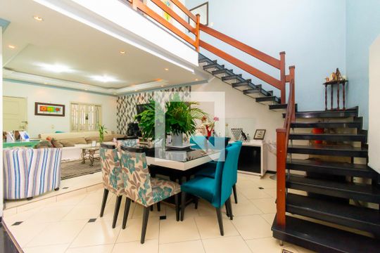 Casa para alugar com 4 quartos, 500m² em Jardim Imperador (zona Leste), São Paulo
