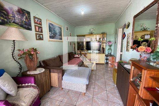 Sala de casa à venda com 4 quartos, 160m² em Boa Vista, Novo Hamburgo