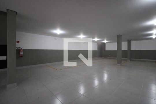 Garagem de apartamento à venda com 2 quartos, 100m² em Parque Capuava, Santo André