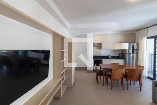 Sala de apartamento para alugar com 1 quarto, 52m² em Cambuí, Campinas