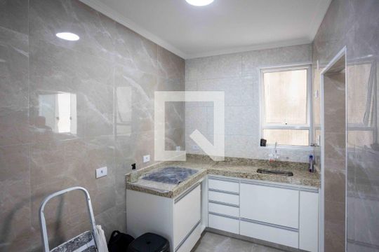 Cozinha de apartamento à venda com 2 quartos, 57m² em Centro, Diadema