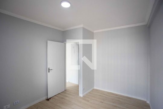 Quarto 2 de apartamento à venda com 2 quartos, 57m² em Centro, Diadema