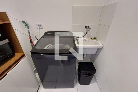 Área de Serviço de apartamento para alugar com 2 quartos, 45m² em Vila Campo Grande, São Paulo