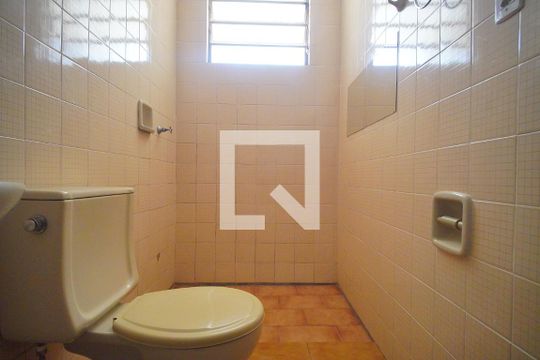 Banheiro de apartamento para alugar com 1 quarto, 35m² em Rondônia, Novo Hamburgo