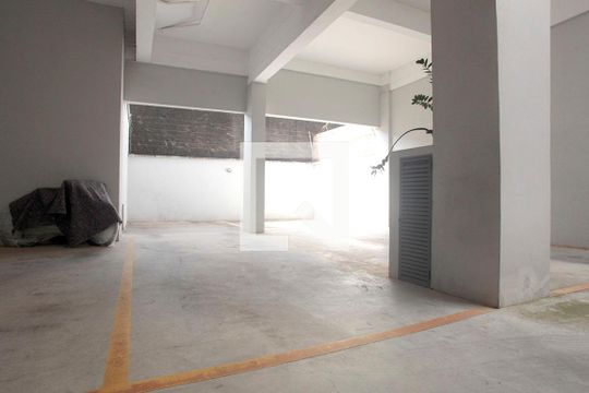 Box Garagem (vaga dupla) de apartamento à venda com 3 quartos, 280m² em Mont Serrat, Porto Alegre