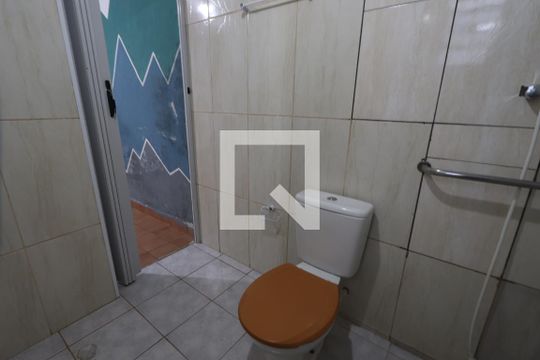Banheiro de casa à venda com 4 quartos, 120m² em Vila Ema, São Paulo