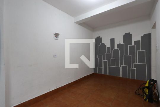 Sala de casa à venda com 4 quartos, 120m² em Vila Ema, São Paulo