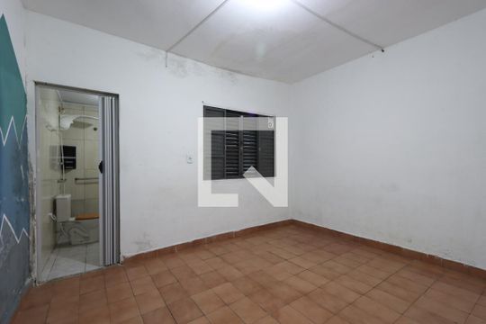 Quarto de casa à venda com 4 quartos, 120m² em Vila Ema, São Paulo