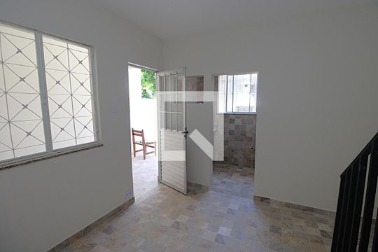 Copa de casa para alugar com 2 quartos, 70m² em Encantado, Rio de Janeiro
