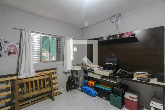Quarto 4 de casa à venda com 4 quartos, 203m² em Parque dos Bancarios, São Paulo