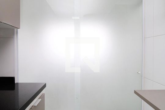 Área de Serviço de apartamento para alugar com 2 quartos, 78m² em Vila Leonor, São Paulo