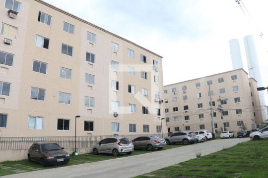 Área comum de apartamento para alugar com 2 quartos, 60m² em Cerâmica, Nova Iguaçu