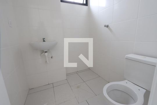 Banheiro de kitnet/studio à venda com 1 quarto, 30m² em Cidade Continental, São Paulo