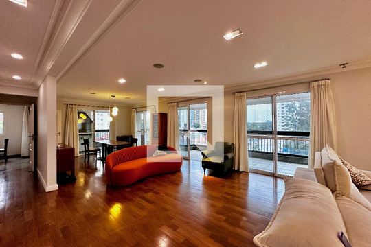 Apartamento à venda com 3 quartos, 250m² em Campo Belo, São Paulo