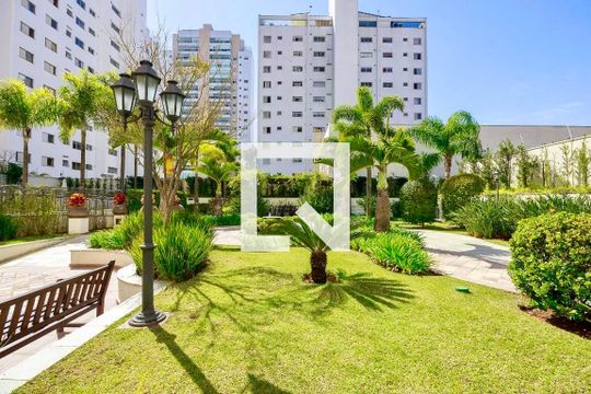 Área comum de apartamento à venda com 3 quartos, 250m² em Campo Belo, São Paulo