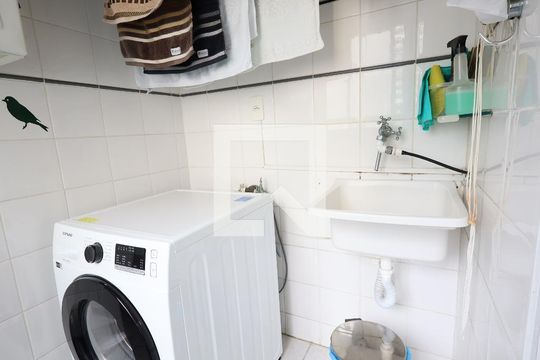 Área de Serviço de apartamento à venda com 3 quartos, 72m² em Vila Andrade, São Paulo