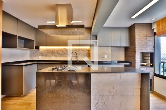 Cozinha de apartamento à venda com 1 quarto, 57m² em Brás, São Paulo