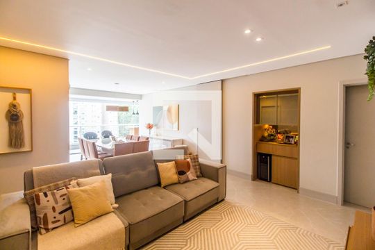 Apartamento à venda com 3 quartos, 168m² em Centro Empresarial Tamboré, Santana de Parnaíba
