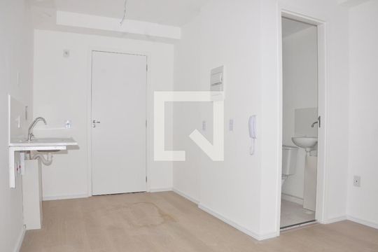 Studio de kitnet/studio à venda com 1 quarto, 16m² em Vila Mangalot, São Paulo