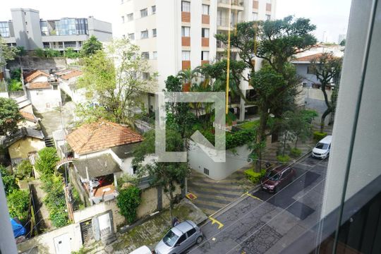 Varanda de kitnet/studio à venda com 1 quarto, 26m² em Cerqueira César, São Paulo