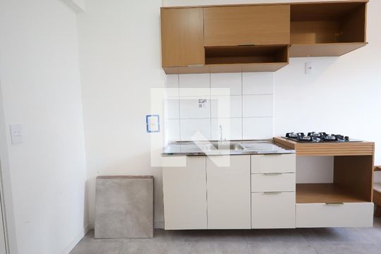 Cozinha de apartamento à venda com 1 quarto, 25m² em Vila Andrade, São Paulo