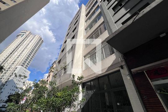 Fachada de apartamento à venda com 3 quartos, 157m² em Consolação, São Paulo
