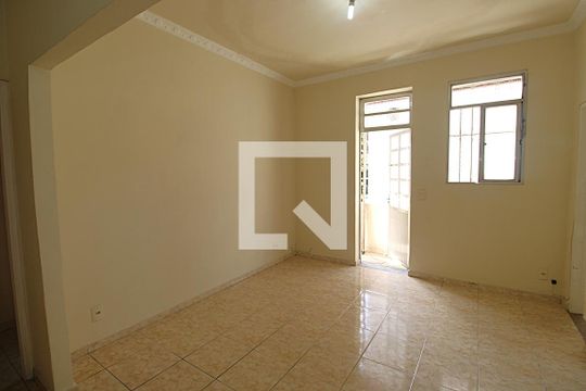 Sala de casa à venda com 3 quartos, 100m² em Méier, Rio de Janeiro