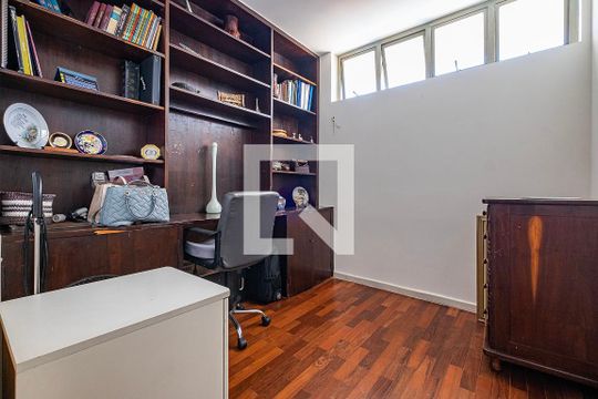 Sala - Escritório de casa à venda com 4 quartos, 526m² em Vila Ida, São Paulo