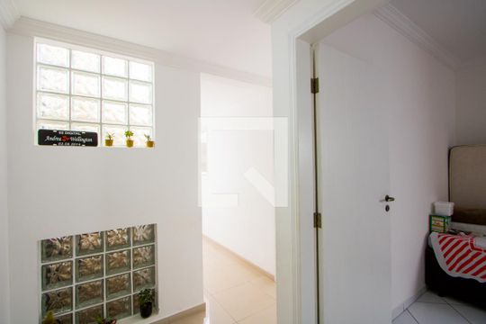 Corredor de apartamento à venda com 3 quartos, 300m² em Vila Helena, Santo André