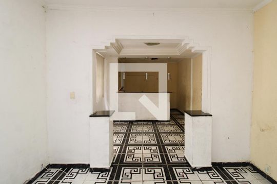 Sala de casa à venda com 3 quartos, 80m² em Vila Sabrina, São Paulo