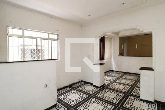 Sala de casa à venda com 3 quartos, 80m² em Vila Sabrina, São Paulo