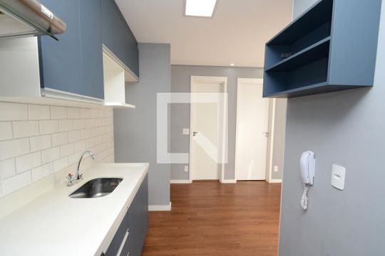 Cozinha de apartamento à venda com 2 quartos, 33m² em Vila Santa Catarina, São Paulo
