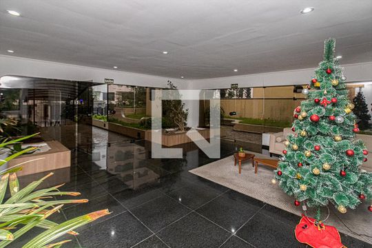 hall de entrada_1 de apartamento à venda com 3 quartos, 196m² em Aclimação, São Paulo