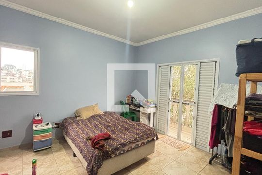 Suíte 2 de casa à venda com 2 quartos, 160m² em Vila Príncipe de Gales, Santo André