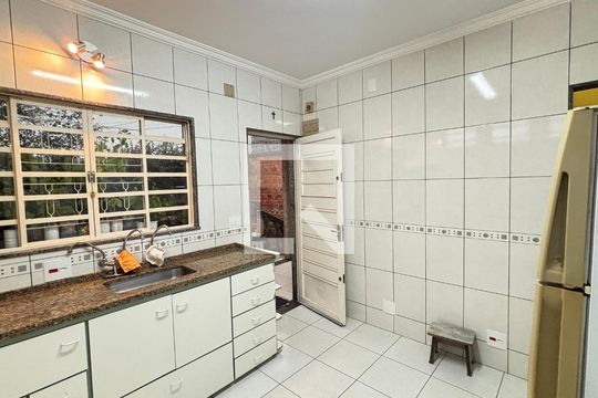 Cozinha de casa à venda com 2 quartos, 160m² em Vila Príncipe de Gales, Santo André