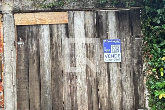 Fachada de casa à venda com 2 quartos, 160m² em Vila Príncipe de Gales, Santo André